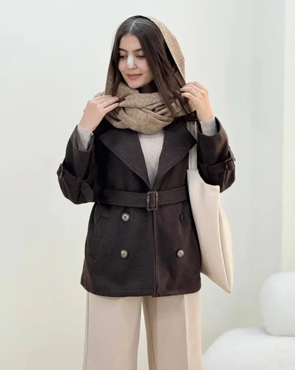 کت دکمه‌ای