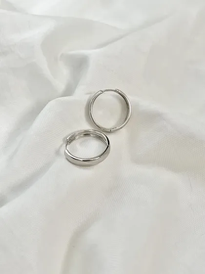 گوشواره حلقه‌ای ساده