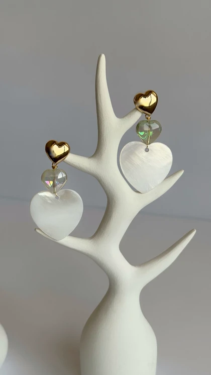 Heart earrings