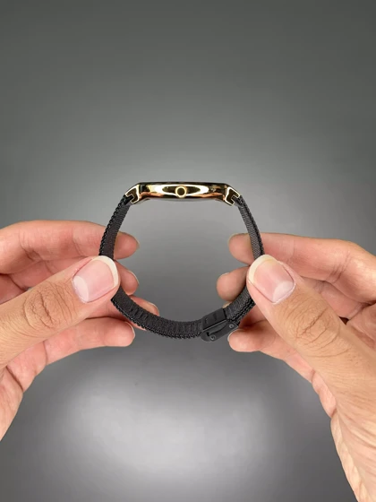 ساعت مچی برینگ بند حصیری مشکی صفحه مشکی Bering