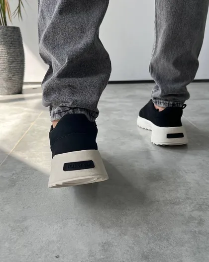 کتانی ADIDAS رانینگ رنگ مشکی