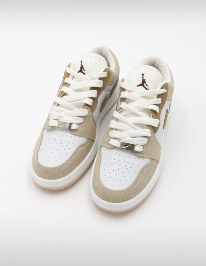 کتانی روزانه زنانه نایک Nike Air Jordan 1 Low LX W