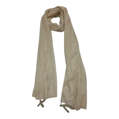 شال زنانه رنگ کرم مدل راه راه بسیار شیک