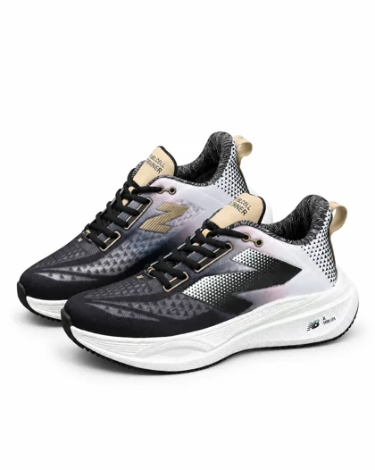 کفش کتانی رانینگ مردانه نیوبالانس زیره بست سفید سرمه ای New BALANCE