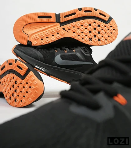کفش کتانی بزرگ پا مشکی نارنجی NIKE zoom