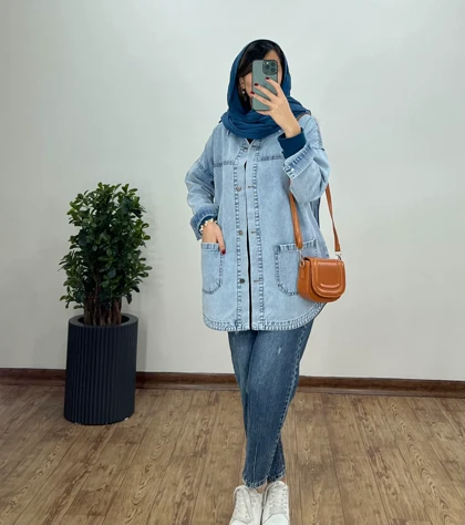 کت جین آلیس با قد بلندتر