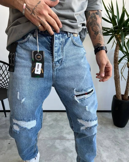 شلوار مام فیت شست آبی زاپ‌دار ZARA