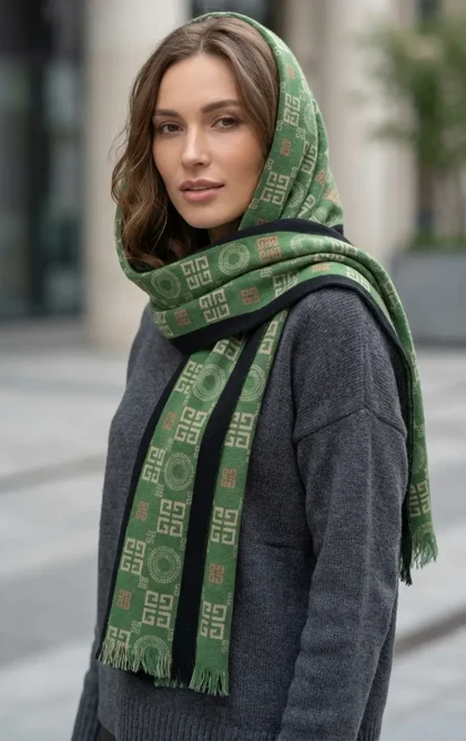 خرید شال بافت ریز ورساچه - انتخابی گرم، سبک و ضدحساسیت