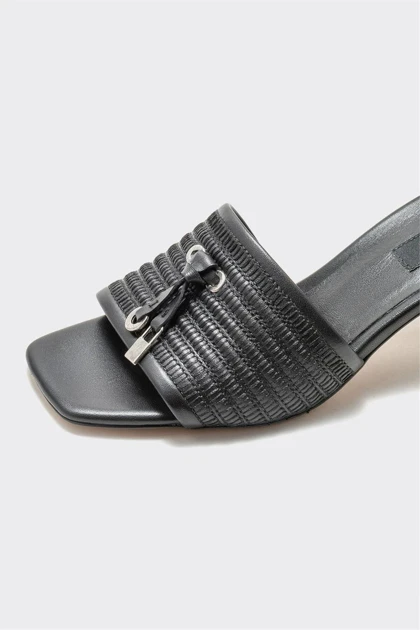 دمپایی زنانه اله elle