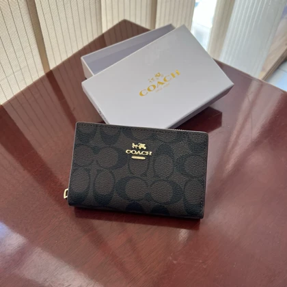کیف پول زنانه کوچ Coach
