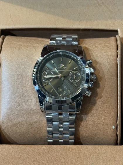 ساعت زنانه الگانس نقره ای صفحه مشکی