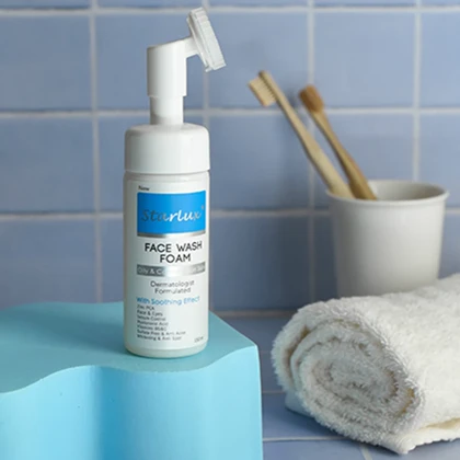 فوم شستشوی صورت پوست چرب و مختلط استارلوکس