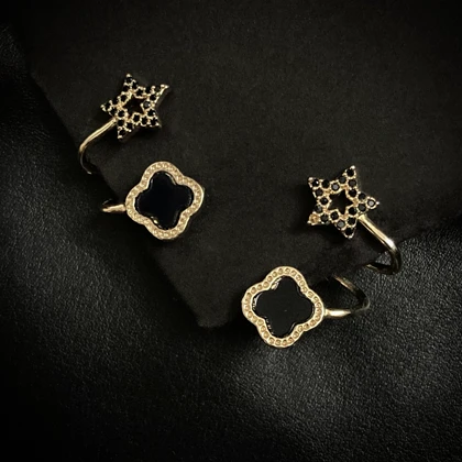 گوشواره ونکلیف مشکی B26