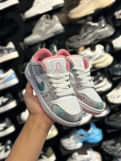 کتانی زنانه درگون صورتی