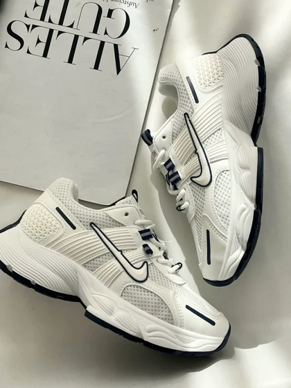 کتانی نایک بولت 1328