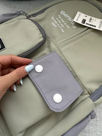 کوله اسپرت Bershka