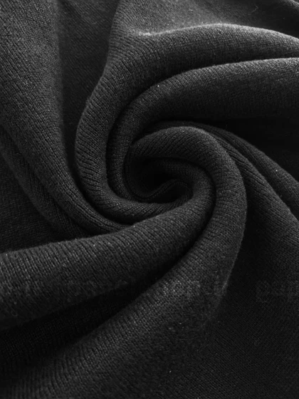 ست مشکی بافت یقه گرد و شلوار بگ طرح پایین خط