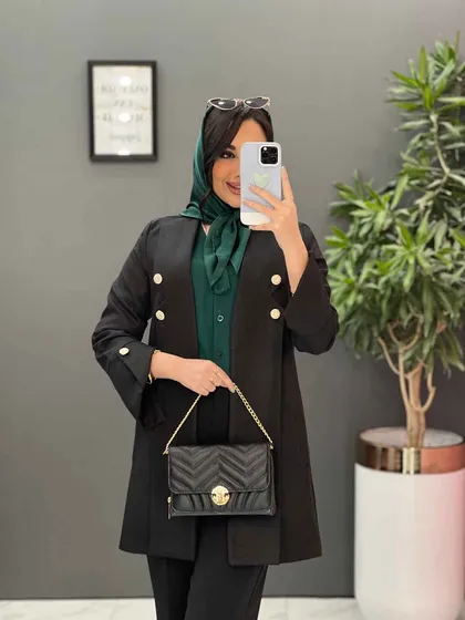 مانتو مزونی یقه دکمه دار