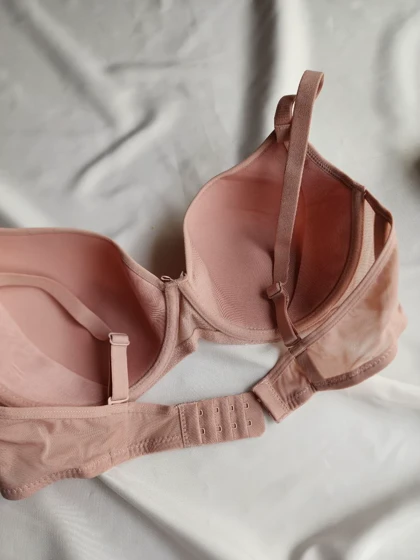 سوتین تک طرح تریومف آلمان فنردار ابرخیلی نازک برند RUMU کد: 15046