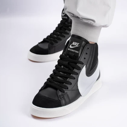 کفش کتانی ساق‌دار مشکی سفید مردانه نایک NIKE blazer