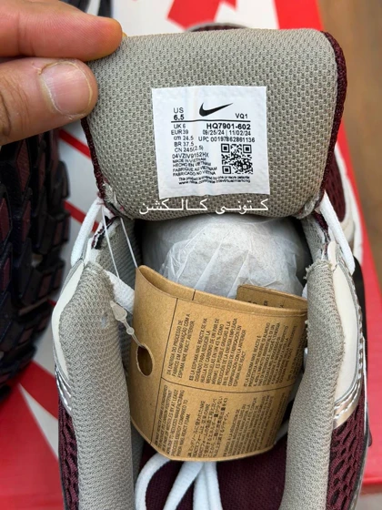 کتانی نایک وی پنج رانر نقره ای زرشکی Nike V5K RNR Crimson کیفیت اورجینال
