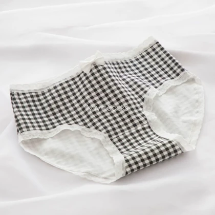 شورت سیاه سفید گربه ای 1195(سایز 38 الی 42)