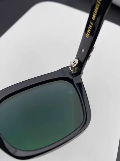 عینک آفتابی برند جنتل مانستر مدل GM OSLO