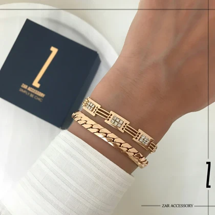 دستبند مستطیل و سه خط