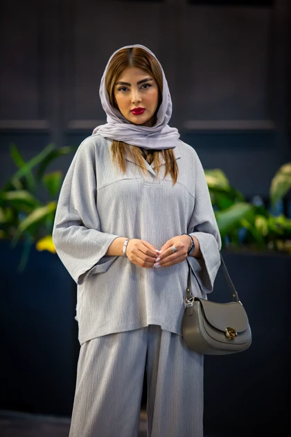 مانتو شلوار لونا یقه برگردان