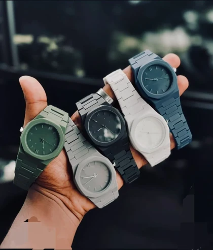 ساعت اسپرت طرح دیاموند سبز لجنی