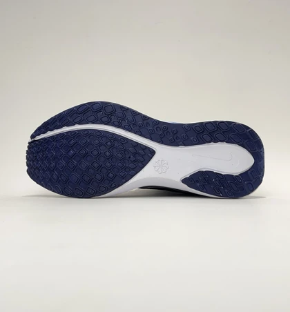 کتانی ورزشی نایک زوم ری اکت سرمه