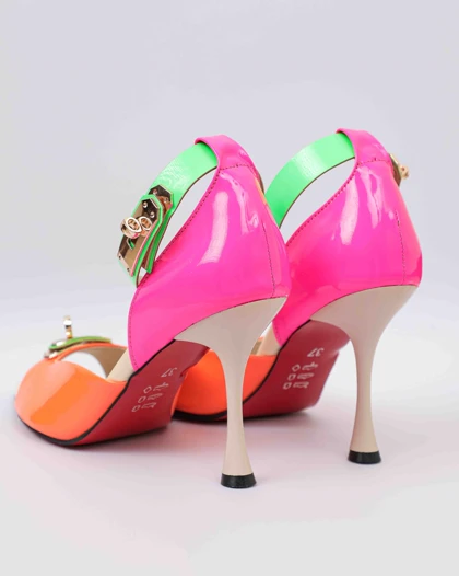 688 - 688 پاشنه جلوباز هرمس