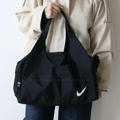 ساک ورزشی و مسافرتی آمایا