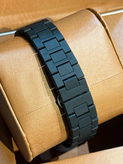 ساعت اسپرت طرح دیاموند مشکی