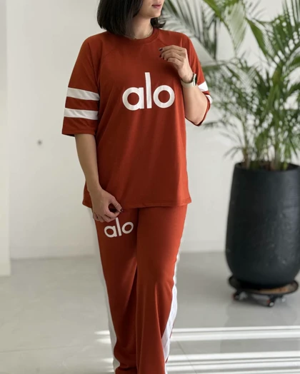 تیشرت و شلوار وانگ