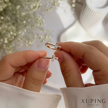 انگشتر باگت مینیمال با روکش طلای ژوپینگ، ظرافت در اوج سادگی Xuping