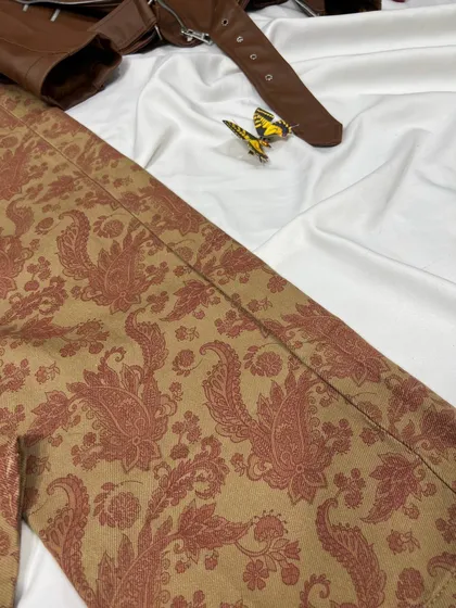 کت چرم قهوه ای