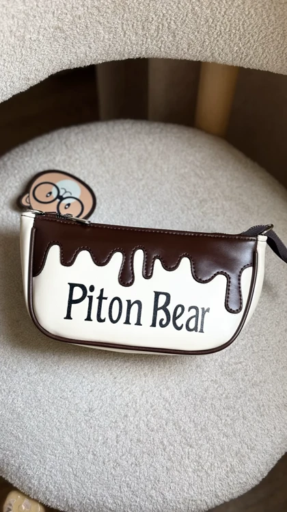 Piton bear