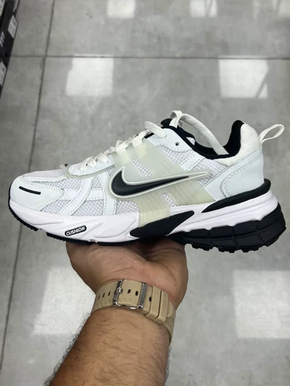 نایک V2k بزرگ پا