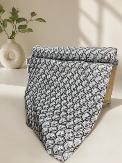 پارچه زیر سفره‌ای ژاکارد عرض 2 متر - فروش متری کد d-262