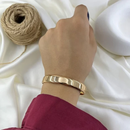 دستبند زنانه ساده مدل آوا پهن