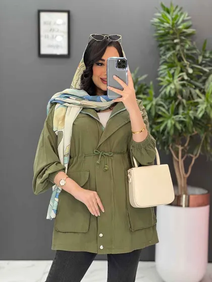 مانتو کلاهدار جلوزیپ