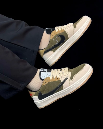 کتانی جردن تراویس اسکات ست