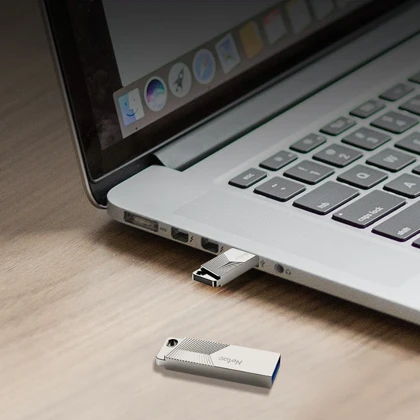 فلش مموری نتاک Netac مدل UM1 ظرفیت 64 گیگابایت USB 3.2
