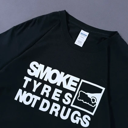 تیشرت اورجینال برند GILDAN امریکا مدل SMOKE