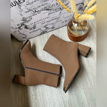 نیم‌بوت 6 سانت پاشنه جلوخوکی آهنی _ 1295