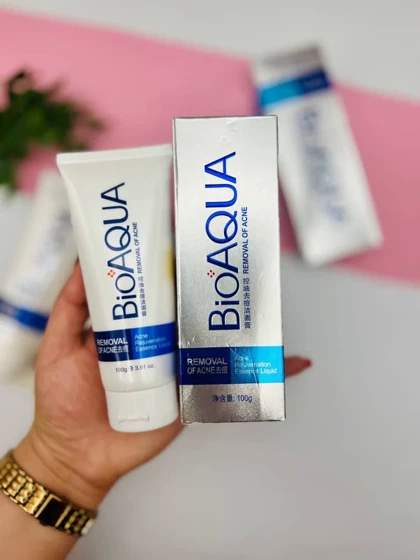 فوم ضد جوش و آکنه بیو آکوا