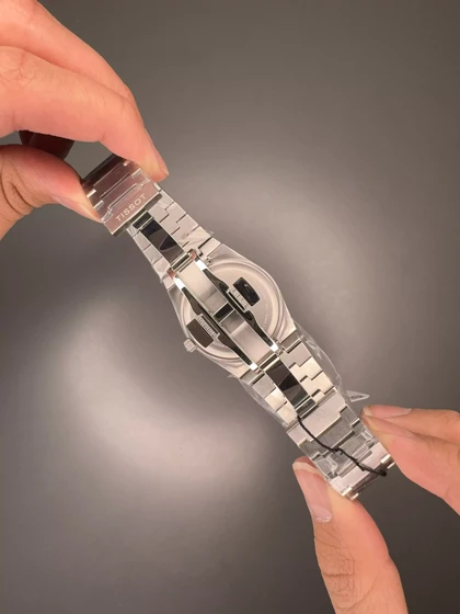 ساعت مچی تیسو پیاریکس صفحه سرمه ای مهندسی Tissot PRX