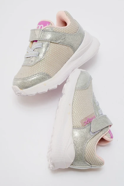 کفش پیاده روی بچگانه mnpc