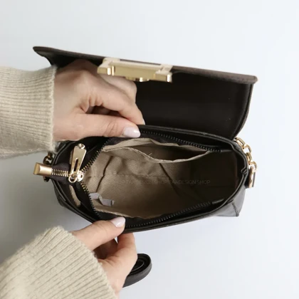 کیف زنانه مجلسی جیر مدل لوین